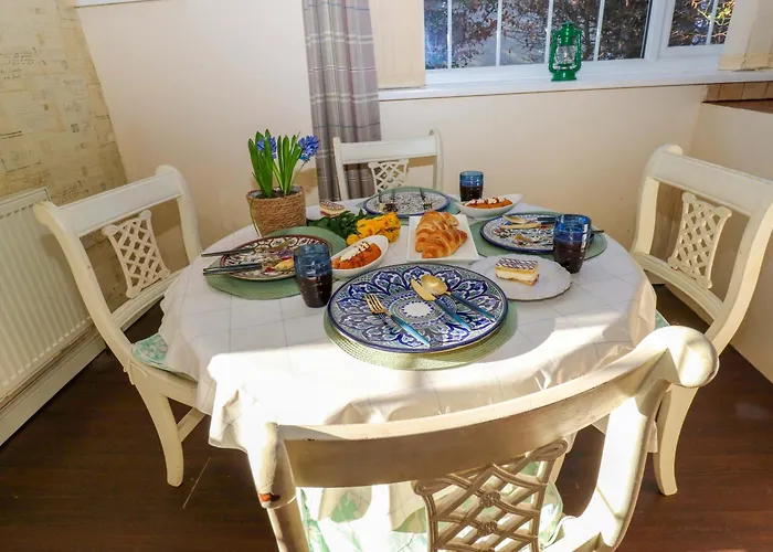 Hira's Bradford (West Yorkshire)