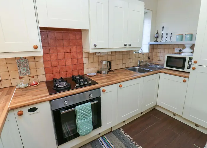 Hira's * Bradford (West Yorkshire)